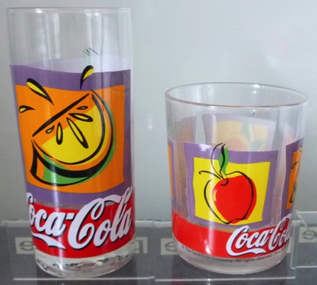 330791 € 6,00 coca cola glas Belgie set van 2 1x hoog 1x laag.jpeg